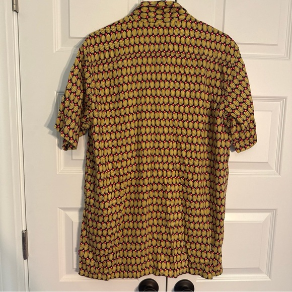 NWT Levi's Button Front Shirt Men's Size M Yellow Cactus Print Hawaiian Casual A - Picture 9 of 10